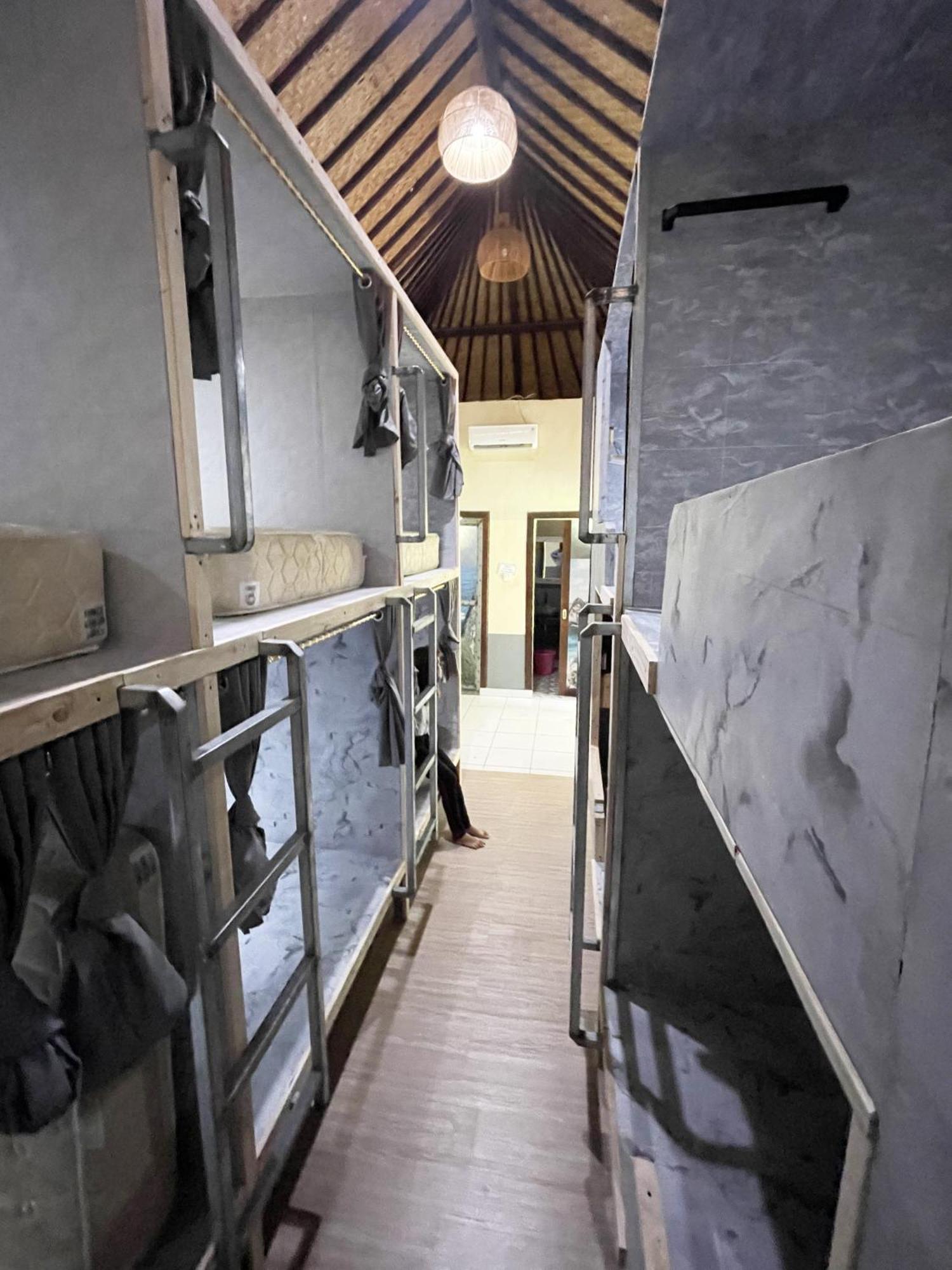 Apit Lawang Villas & Resto Batununggul Ngoại thất bức ảnh
